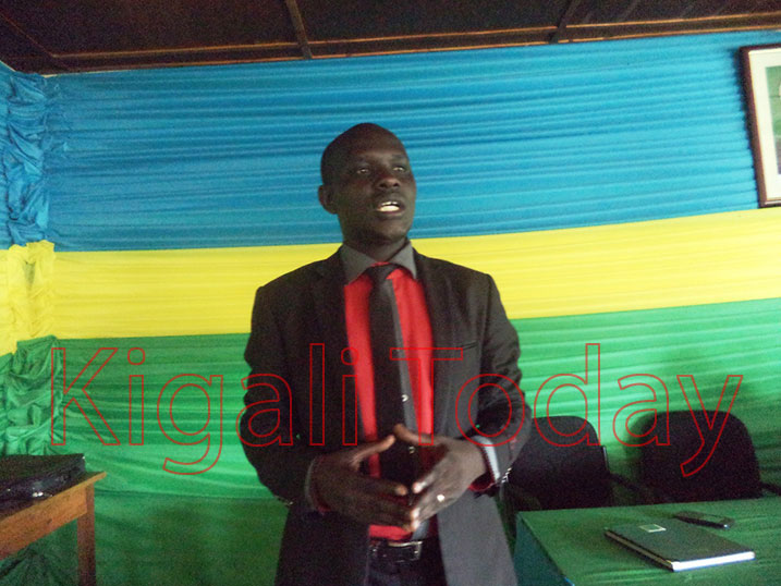 Hashakimana atangaza ko mu ntara zose bazandika basaba ko itegeko nshinga ryahindurwa Perezida Kagame agakomeza kuyobora u Rwanda.