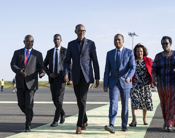 Perezida Kagame yakiriwe n