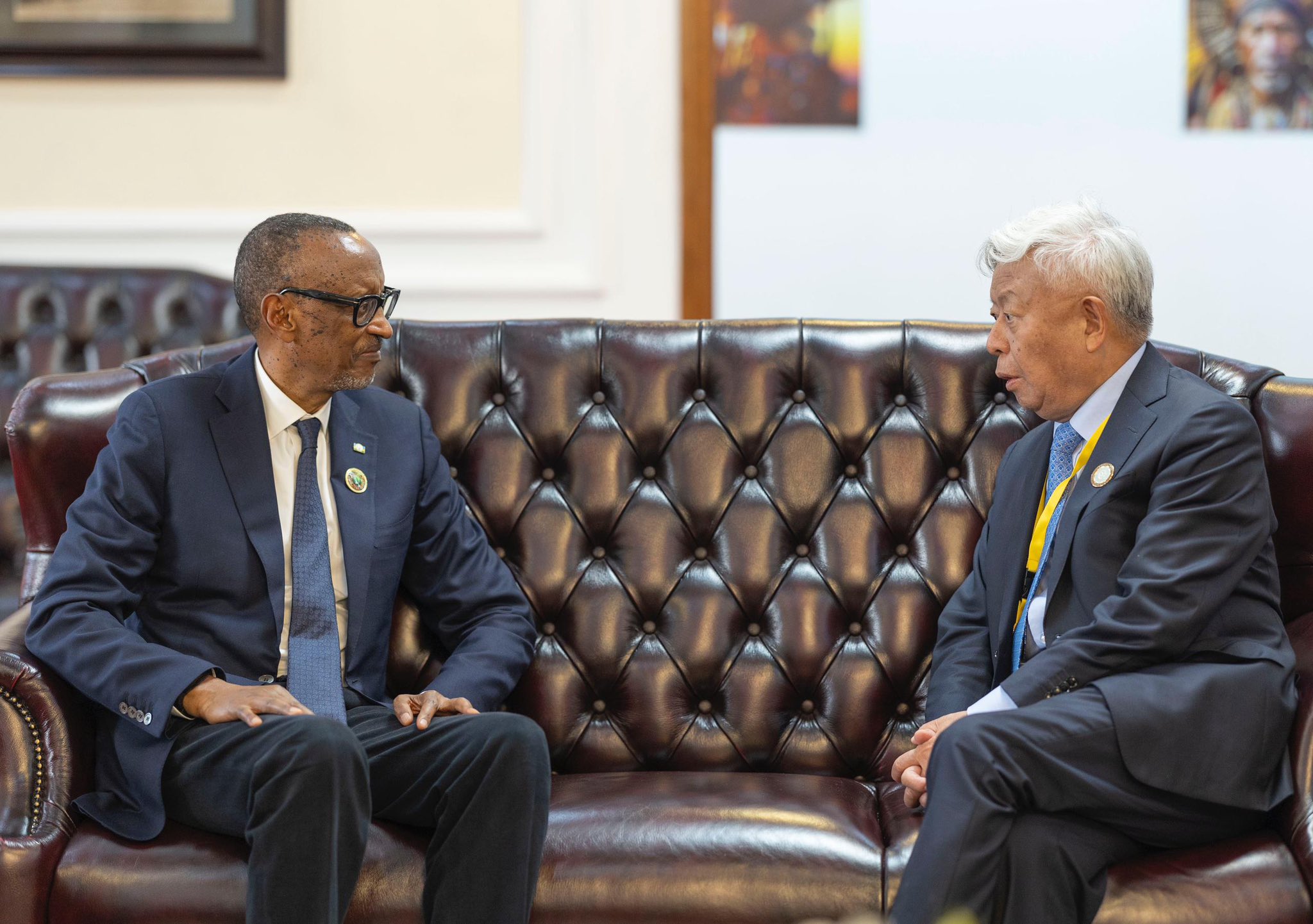 Perezida Kagame yanahuye na Perezida wa Banki yo muri Aziya
