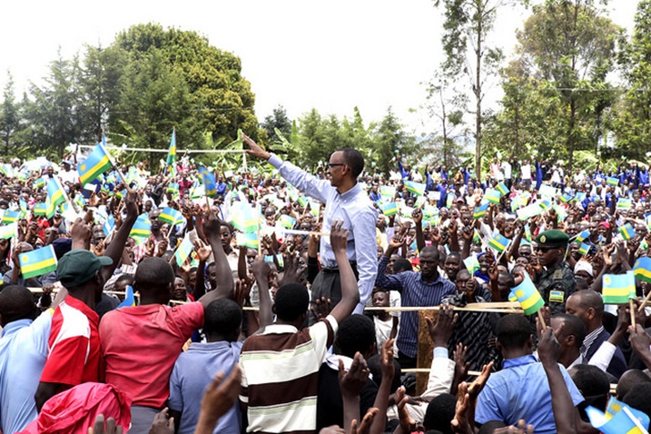 Perezida Paul Kagame mu ngendo akunze kugirira hirya no hino mu gihugu.