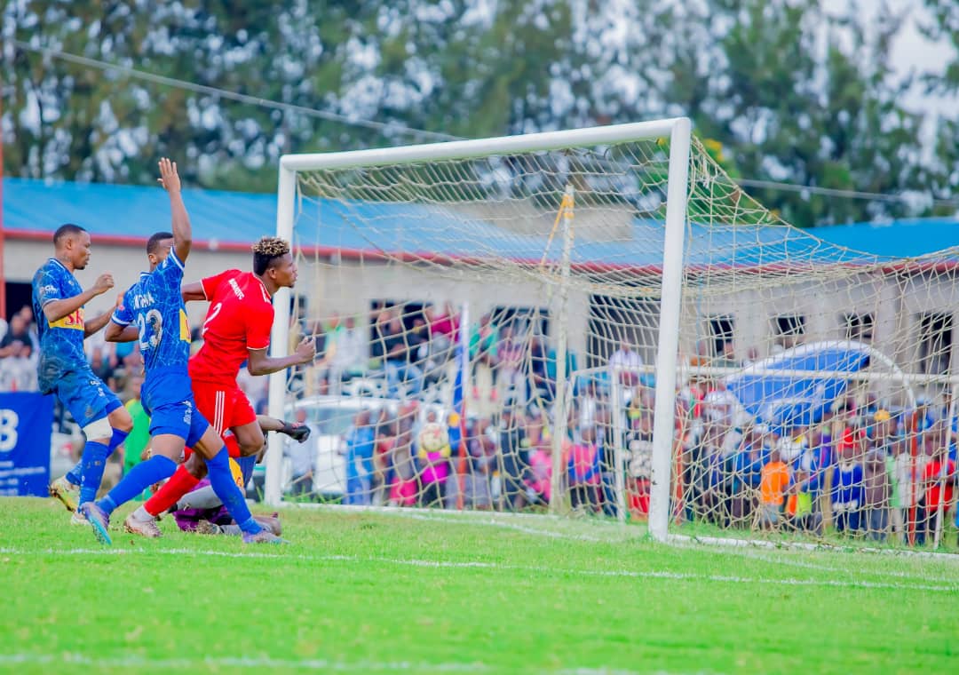 Peter Agblevor yahesheje amanota Musanze FC ikomeza kuba iya mbere
