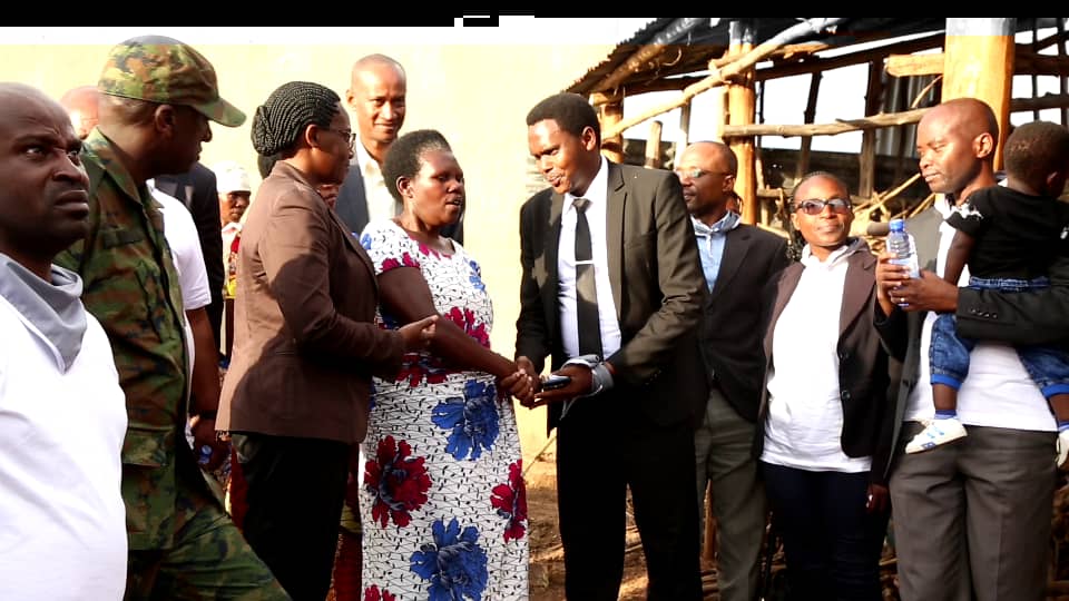 MINICOM yaremeye Mukarutesi Clotilde