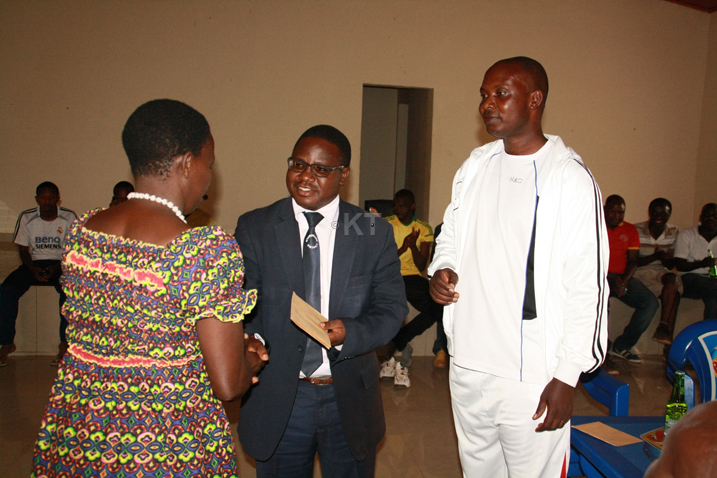 Hahembwe ibimina 3, uyu nawe akuriye kimwe mu bimina byahembwe