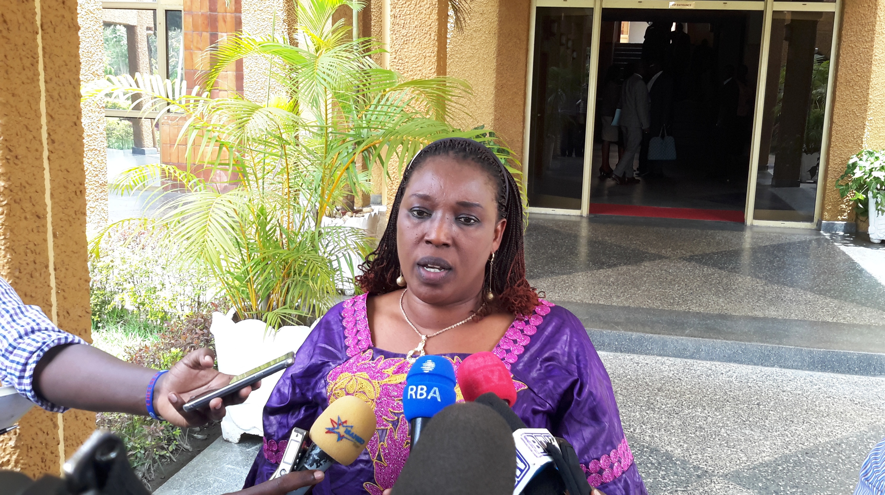 Komisiyo y'Uburenganzira bwa Muntu yasobanuriye Inteko ibyo yagezeho mu myaka itatu ishize, ndetse n'ibikorwa iteganya mu mwaka wa 2018/2019