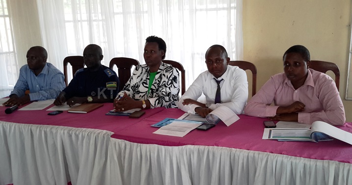 Abagize inzego z'ubuyobozi muri Gasabo, hamwe n'abafatanyabikorwa baharanira amahoro n'iterambere ry'akarere.