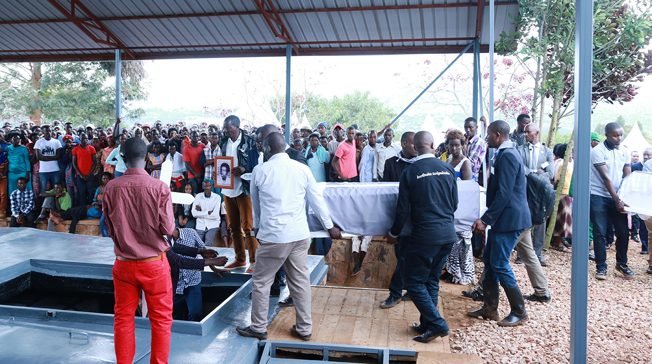 Hashyinguwe n'indi mibiri mishya yabonywe