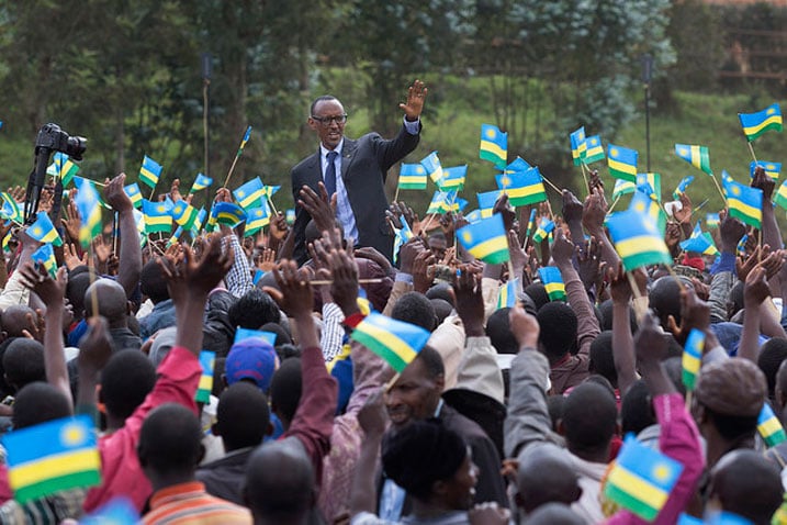 Abaturage b'i Gicumbi na bo bashimiye Kagame ko kubera ubuyobozi bwiza barimo gutera imbere bakaba batakicwa n'inzara.