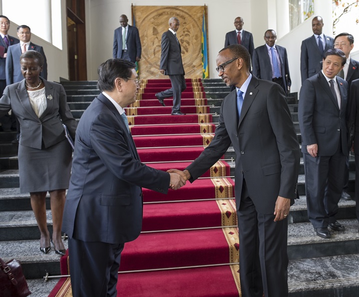 Perezida Kagame yakiriye Hon. Dejiang uri mu ruzinduko rw