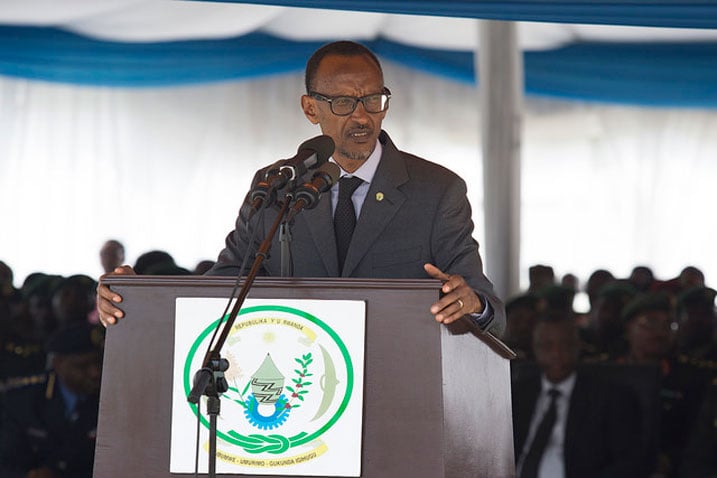 Perezida Kagame yibukije abahawe ipeti rya Second Lieutenant bo mu rwego rw