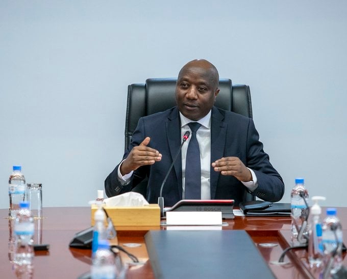 Minsitiri w'Intebe Dr. Ngirente avuga ko kwegura k'umuyobozi ari igipimo cyiza cyerekana ko Igihugu kigeze ahantu heza