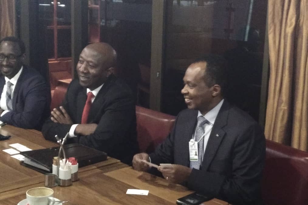 Minisitiri w'Intebe Eduard Ngirente yakiriwe na Ambasaderi w'u Rwanda muri Afurika y'Epfo Karega Vincent