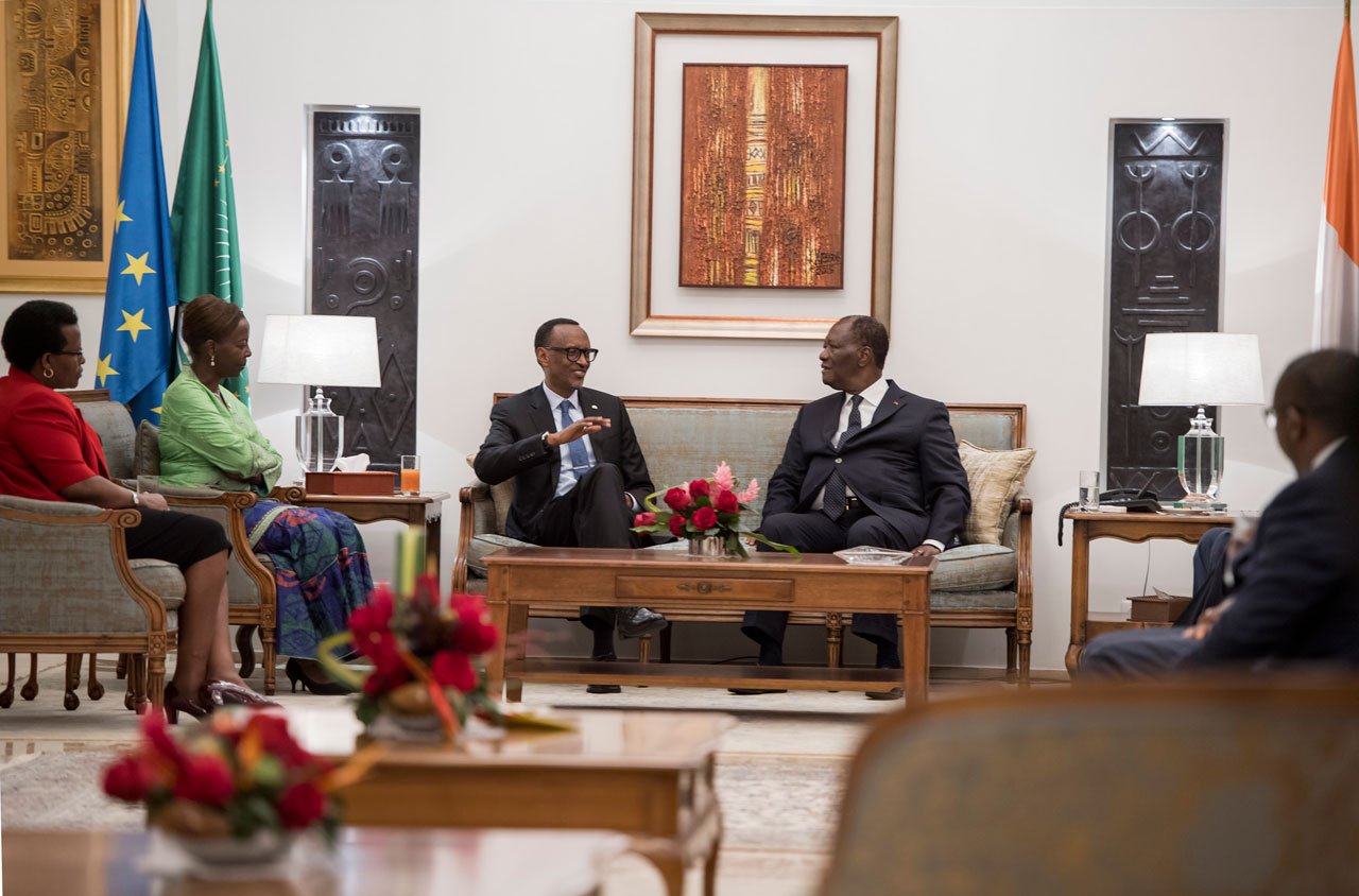 Perezida Kagame yitabiriye inama ihuza Umuryango wa Afurika yunze ubumwe n'Umuryango w'ubumwe bw'Uburayi