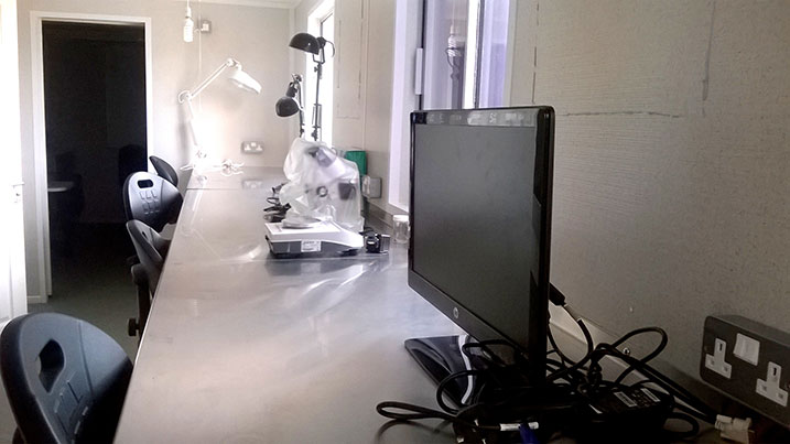 Iyi ni Laboratoire izajya isuzumirwamo ikanatunganyirizwamo imibiri.