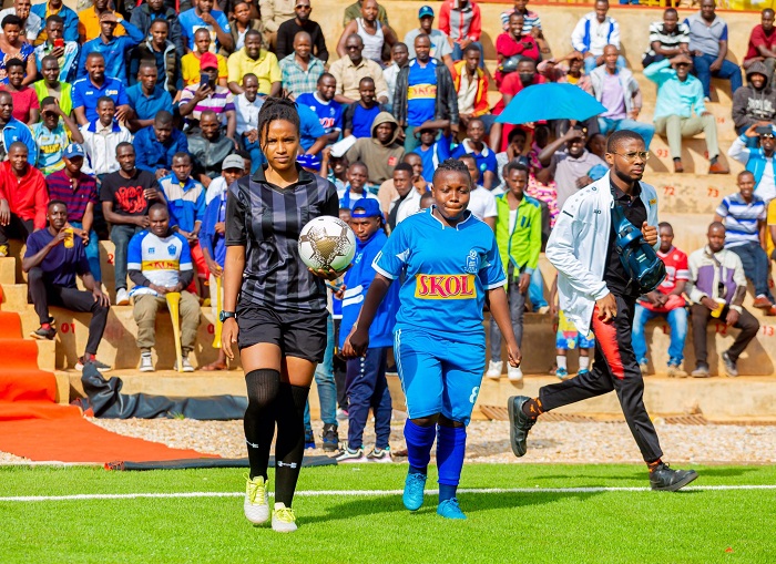 Hakurikiyeho umukino wa Gicuti wahuje ikipe ya Rayon Sports na YOUVIA