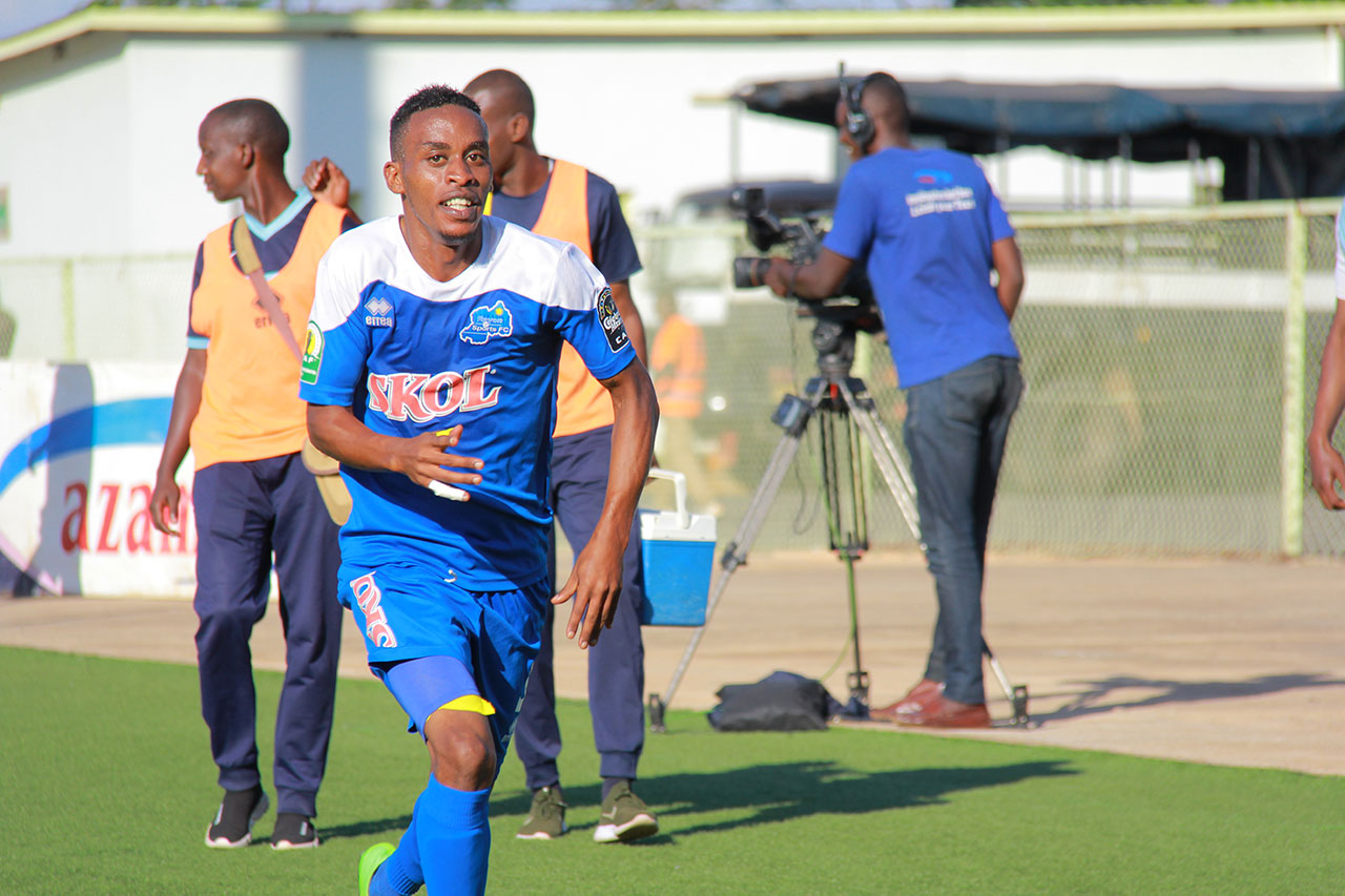 Eric Rutanga yishimira igitego