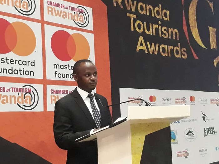 Umuyobozi Mukuru wungirije wa RDB, Zephanie Niyonkuru, arateguza abikorera kwakira imbaga y'abazasura u Rwanda