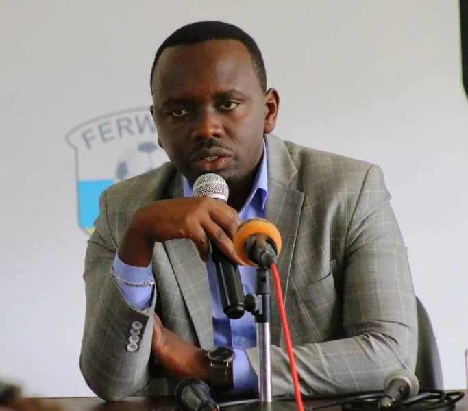 Umunyamabanga wa FERWAFA Uwayezu François Regis
