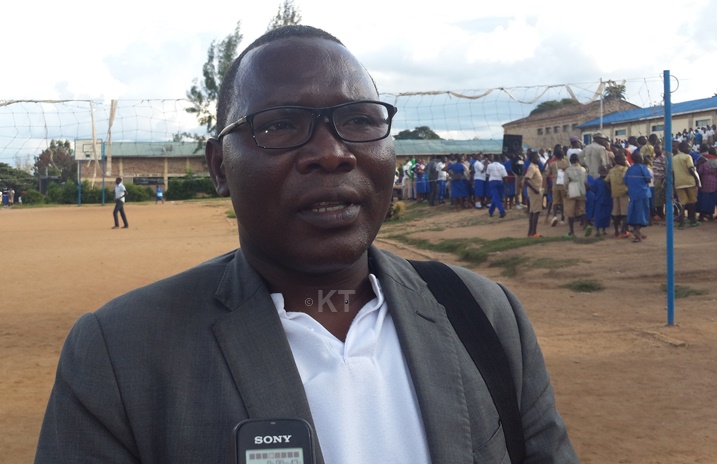 Renzaho avuga ko bakomeje ubukangurambaga kugira ngo ababyeyi b'abana bafite ubumuga babareke bige.