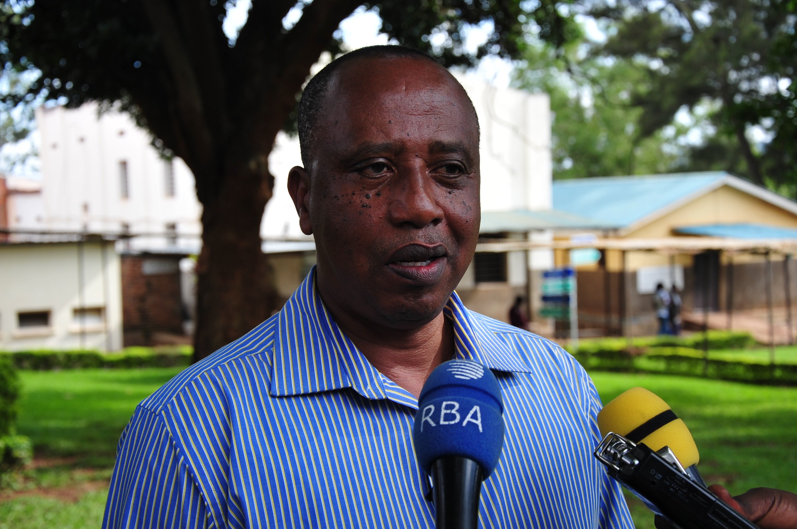 Reverand Ntavuka avuka ko igikorwa cyo kuzana abaganga bunganira abo mu Rwanda kizakomeza