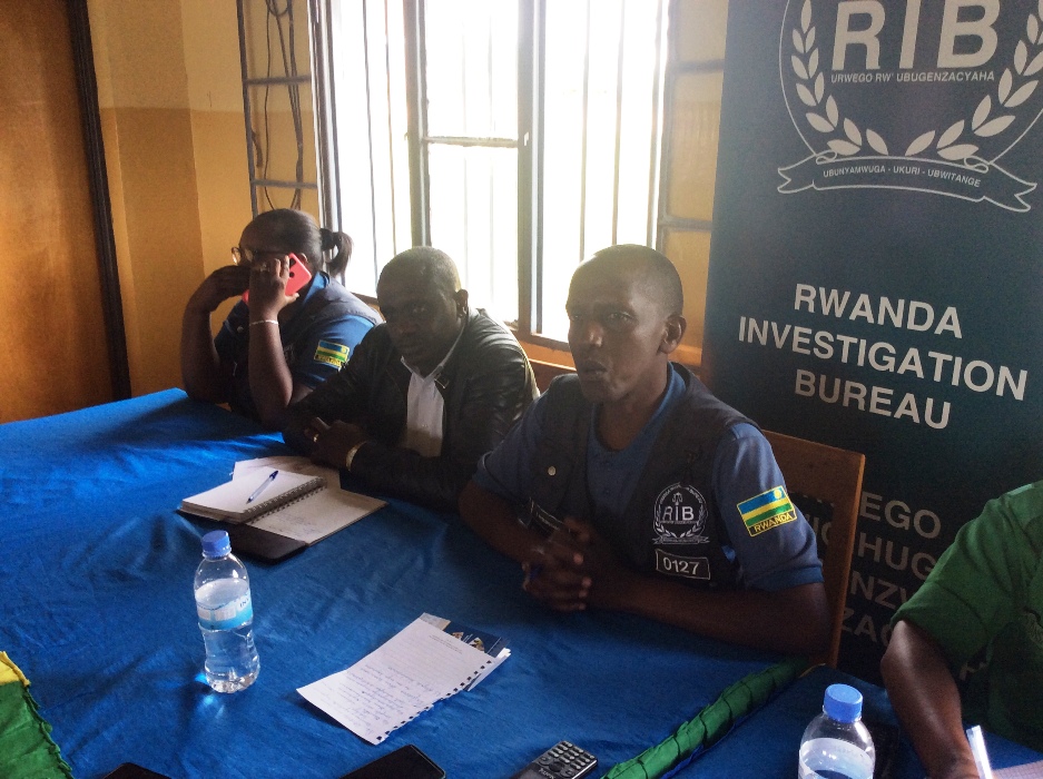 RIB yasobanuriye abayobozi b'inzego z'ibanze uko bajya bamenyesha ibibazo by'abaturage kugira ngo ibyo ifite mu nshingano ibikemure
