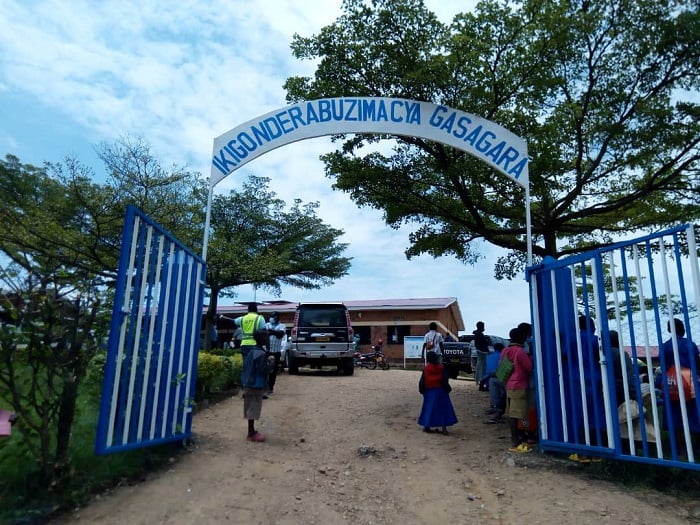 Ikigo nderabuzima cya Gasagara cyakira abantu benshi ariko ntibahabwe serivisi inoze kubera ko nta mashanyarazi cyagiraga