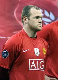 Rooney we ngo ntazi indirimbo yubahiriza igihugu y'u Bwongereza.