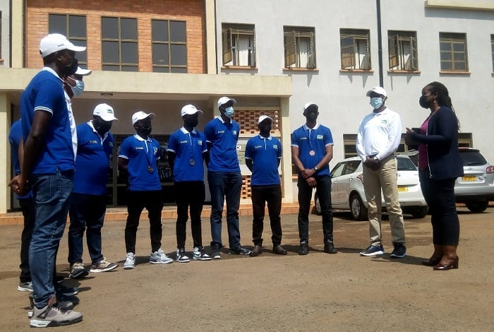 Ubwo bari bakubutse muri Namibia bambaye imidari ubuyobozi bwa RP bwarabashimiye