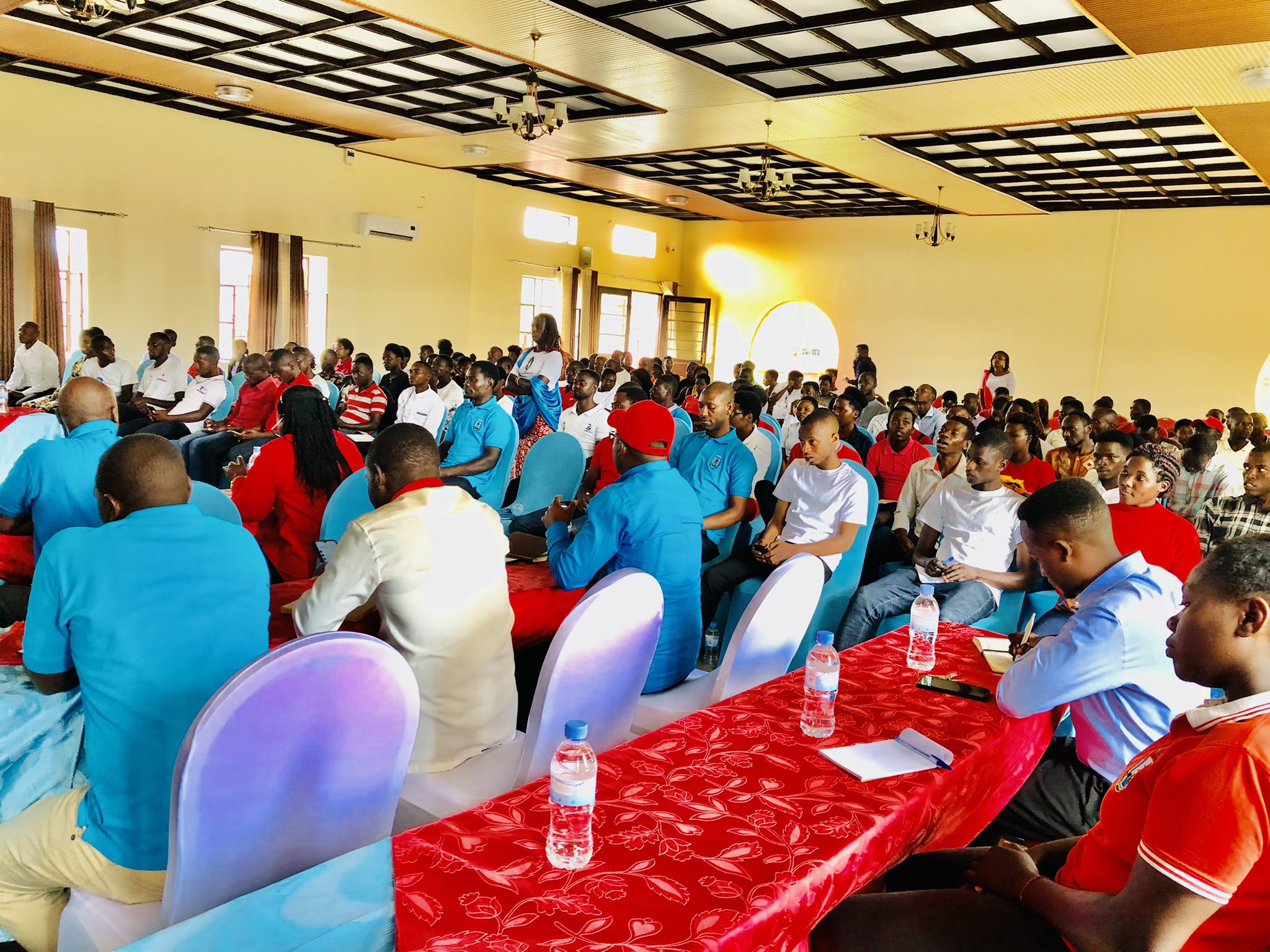  Urubyiruko rwiyemeje kubyaza umusaruro ayo mahirwe kuva rumenye amakuru