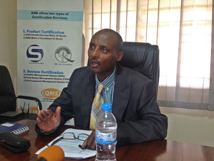 RSB irasaba Abanyarwanda kugira ijisho ricunga umutekano rikanareba niba hari ibiribwa bitujuje ubuziranenge.