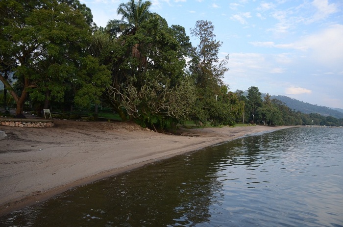 Ku nkengero z'ikiyaga cya Kivu nta bantu baharangwa