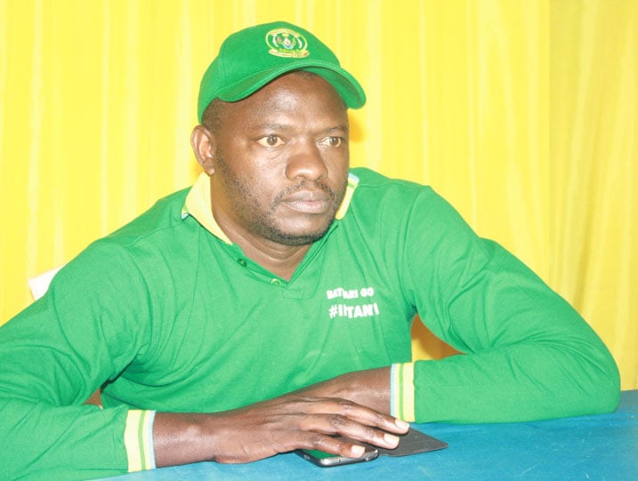 Ruboneza avuga ko akarere ayoboye gakeneye abakozi bihuta mu kazi.