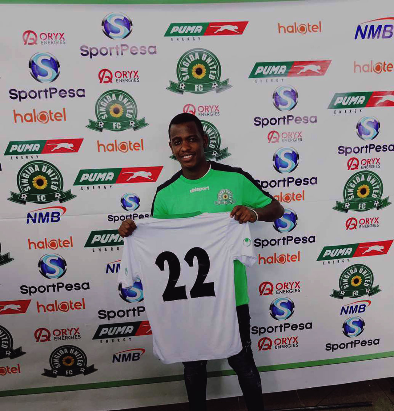Rusheshangoga Michel yahahwe numero 22