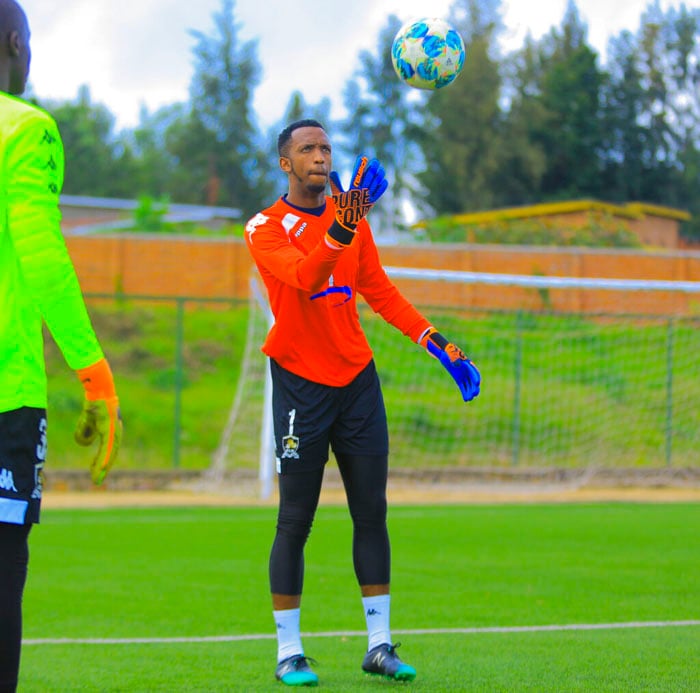 Rwabugiri Umar, Umunyezamu wa mbere wa APR FC