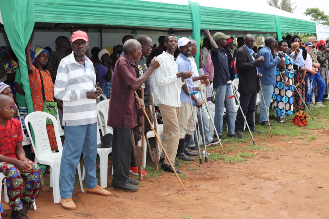 Abafite ubumuga bishimira ko guhurira hamwe bibakura mu bwigunge ahubwo bakaganira ku mishinga ibateza imbere