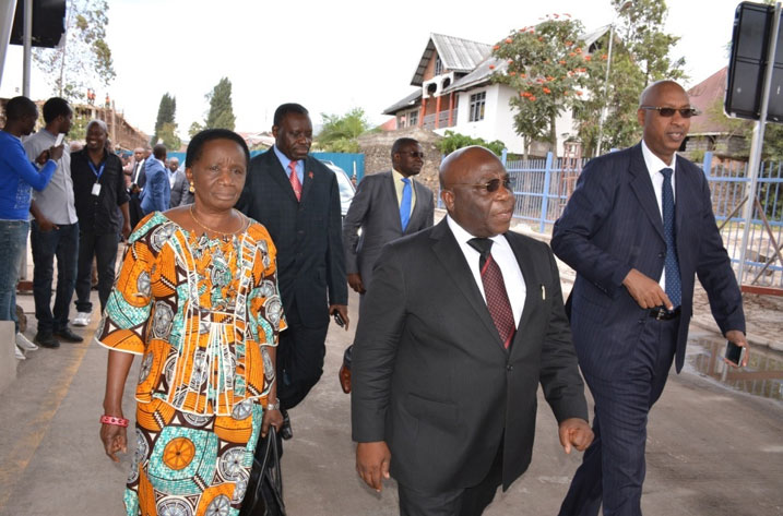 Minisitiri Prof Mukena n'abamuherekeje ubwo bari bageze mu Rwanda