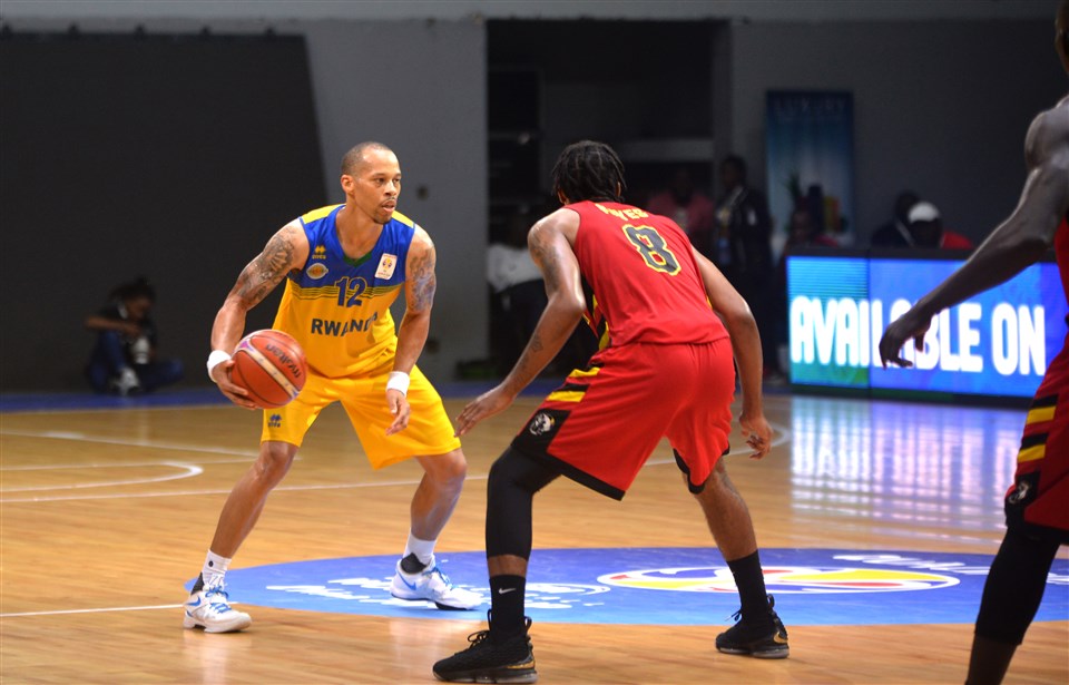 Ikipe y'igihugu y'u Rwanda yatsinze Uganda amanota 92-79