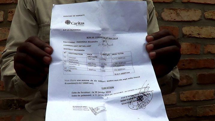 uwitwa Rwemera na we avuga ko yahawe isoko ryitiriwe Caritas ku buriganya.