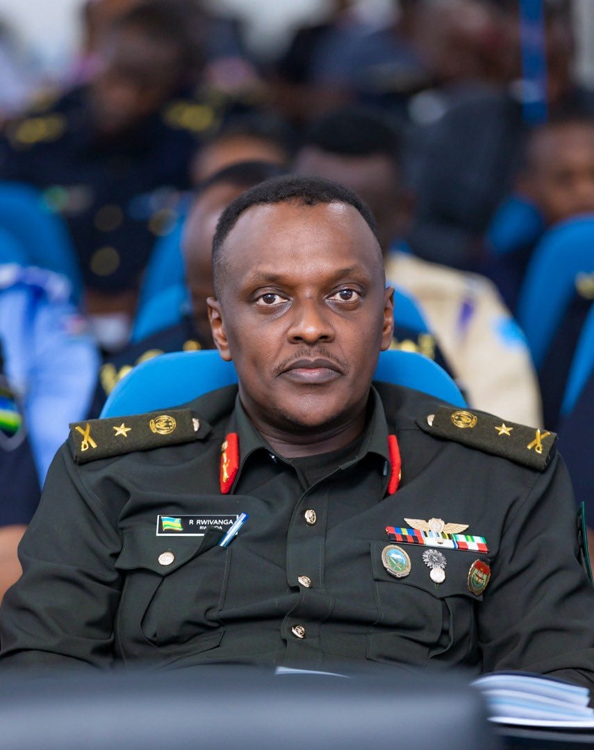 Umuvugizi w'Ingabo z'u Rwanda Brig Gen Ronald Rwivanga na we yari ahari