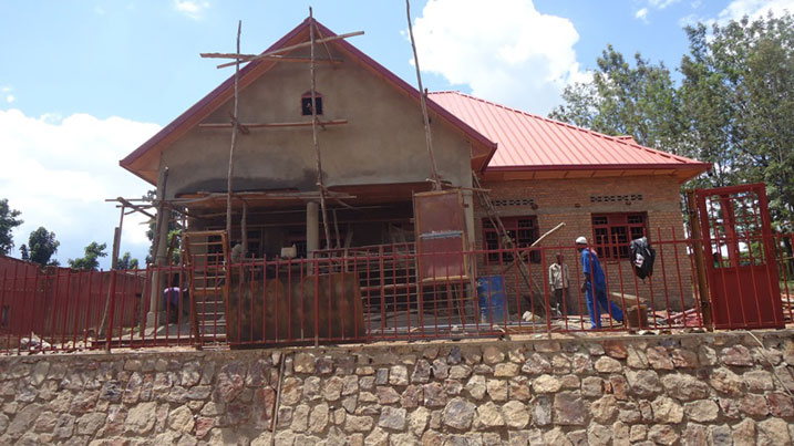 Sacco ingoboka iri kubaka inyubako yayo ngo ibashe gutanga serivisi nziza.