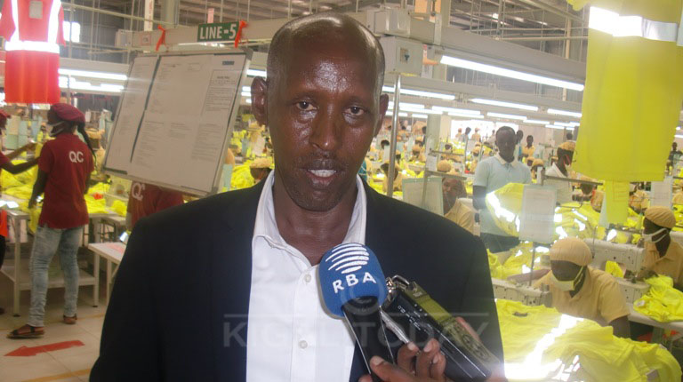 Safari Steven, umuyobozi wa PSF mu karere ka Kayonza avuga ko igitekerezo cyo gushinga uruganda rw'imyenda bari bagisanganwe
