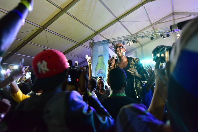 Bien Aime wa Sauti Sol yegereye abafana kugirango barusheho gusabana