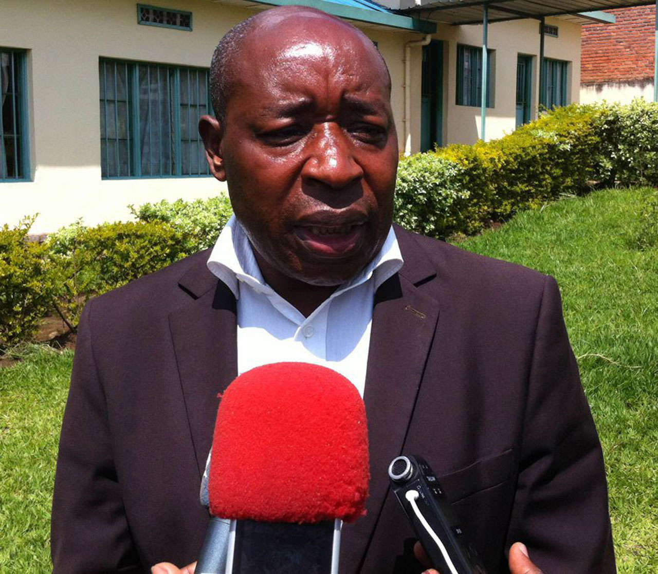 Sembagare Samuel wahoze ari Meya wa burera ubu ari mu maboko ya RIB