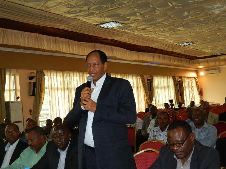 Sen. akaba n'umuyobozi wa kaminuza ya ULK Dr. Rwigamba Balinda.