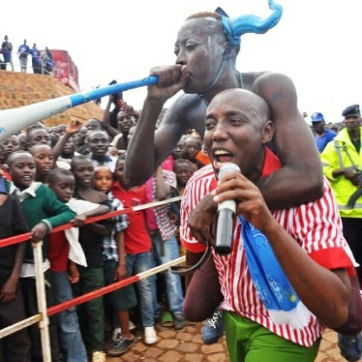 Ngo ibyishimo bya mbere mu Rwanda bizaba ari uko Senderi International Hit yatwaye Primus Guma Guma.