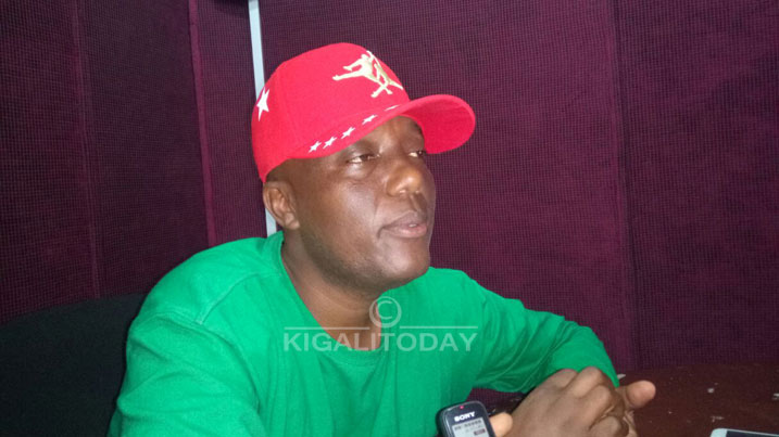 Senderi avuga ko abantu bamubeshyera bamusebya agiye kubahagurukira 
