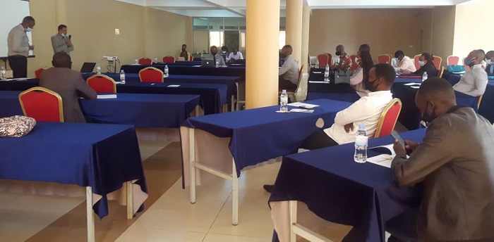 SNV ivuga ko abahinga imboga n'imbuto batanga imishanga isaba inkunga ntiyemerwe