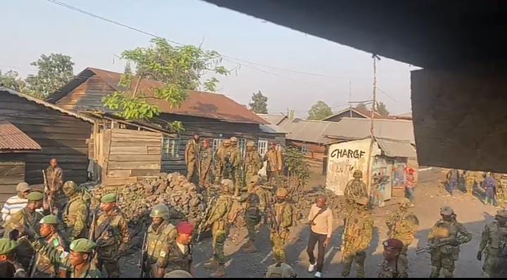 Abasirikare bari mu muhanda bahagarika abigaragambya