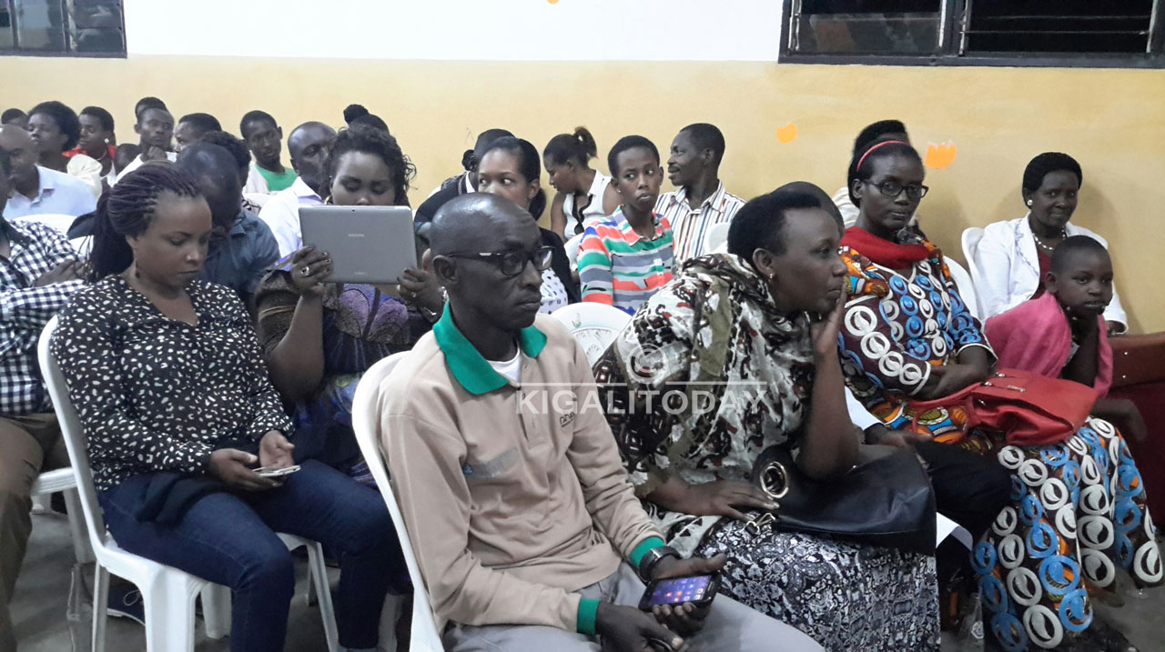 Abarerewe muri SOS baje gushimira ababyeyi babareze
