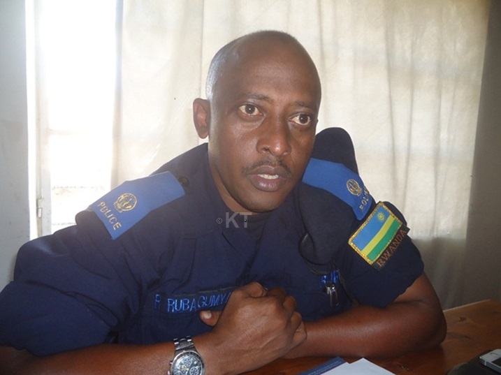 Spt Ricard Rubagumya umuyobozi wa Polisi mu karere ka Ruhango, yasabye abapolisi kurangwa n'udushya.