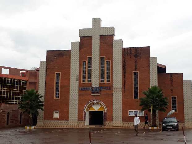 Sainte Famille, imwe muri Kiliziya zubatswe mbere mu Rwanda